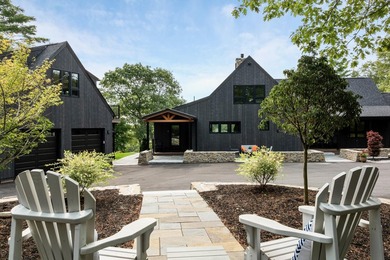 Situated on 7 private acres, 18 High Head blends expansive - photo 9