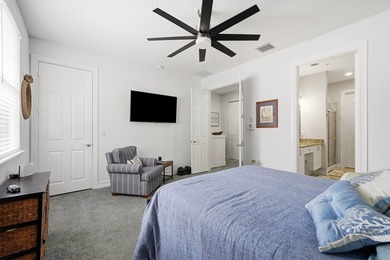 Rare 4-bedroom, 4-bath tri-level townhome in Belle Isle, one of - photo 34