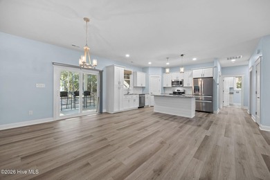 A rare opportunity to own a like-new ranch home in Pine Knoll - photo 9