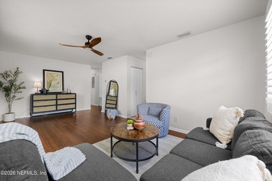 Beautifully Renovated Brick home. sitting on ,27 acres partially - photo 12