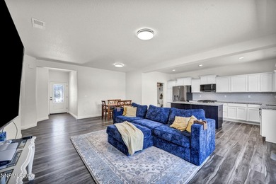 This one year-new single-level residence boasts 3 bedrooms and 2 - photo 23