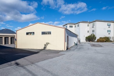 Exceptional commercial opportunity in a prime downtown - photo 29