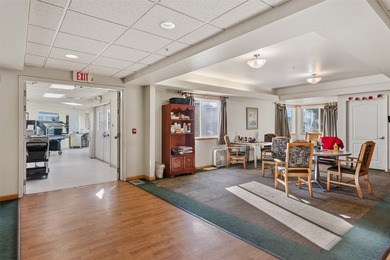 Exceptional commercial opportunity in a prime downtown - photo 44