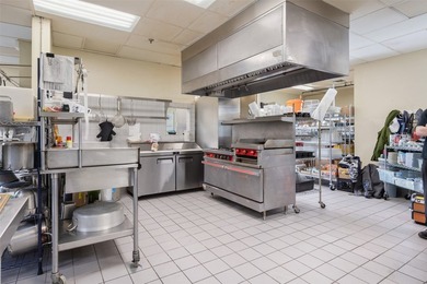 Exceptional commercial opportunity in a prime downtown - photo 46