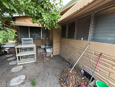 Unlock the potential in Flagami. This single-family sits on a 5 - photo 3