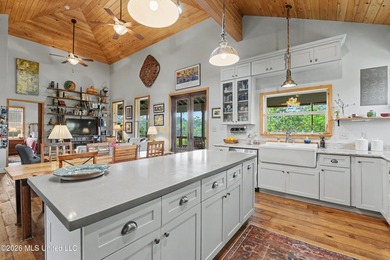 Welcome to this one-of-a-kind waterfront retreat where custom - photo 14