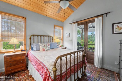 Welcome to this one-of-a-kind waterfront retreat where custom - photo 16