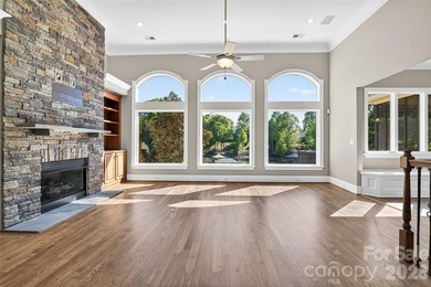 REFINED WATERFRONT LIVING AT IT'S BEST! Meticulously renovated - photo 18