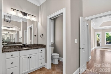 REFINED WATERFRONT LIVING AT IT'S BEST! Meticulously renovated - photo 34