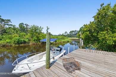 Welcome to this one-of-a-kind waterfront retreat where custom - photo 43