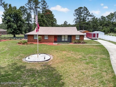 Welcome to your own private retreat! Set on a spacious 1.33-acre - photo 47