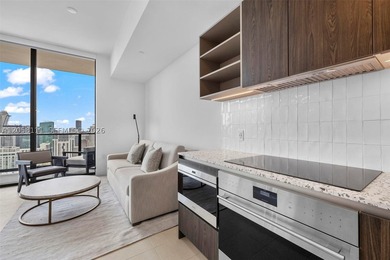 Penthouse Collection | PH 5008 | Daily Rental Luxury Residence - photo 1