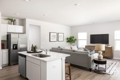 The thoughtfully designed Escape floor plan offers the perfect - photo 3