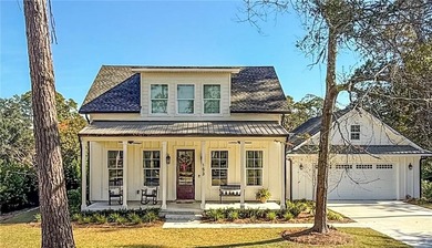 Lake Home For Sale in Brunswick, Georgia