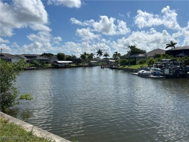 Cape Coral Lakes Area Lot For Sale in Cape Coral Florida
