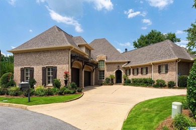 Immaculate Executive Home on No 6 Legacy Golf Course. Castle - photo 1