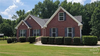 Expansive well maintained Jefferson home near Hoschton - photo 1