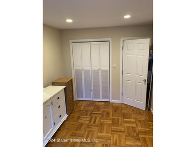 WELCOME TO THIS EXCEPTIONAL AND RARE FIND OF A 3 BEDROOM, 2 BATH - photo 12