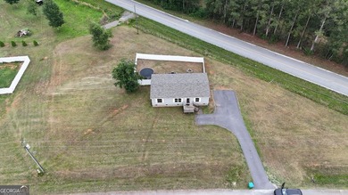 Come and check out this home minutes away from the lake at an - photo 15