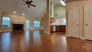 Expansive well maintained Jefferson home near Hoschton - photo 6