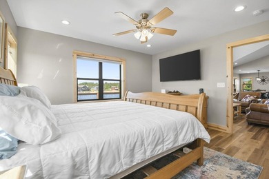This one truly checks all the boxes! Newer construction, move-in - photo 16