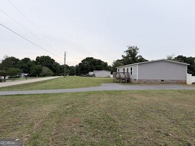 Come and check out this home minutes away from the lake at an - photo 17