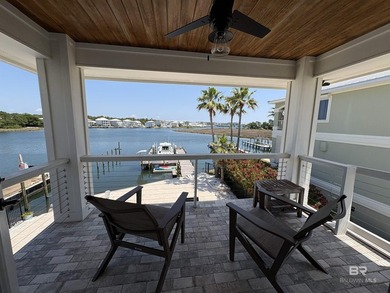 This custom waterfront home is located in the most convenient - photo 20
