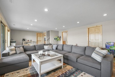 This one truly checks all the boxes! Newer construction, move-in - photo 21