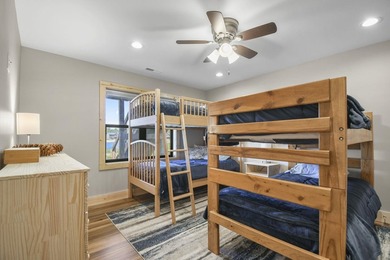 This one truly checks all the boxes! Newer construction, move-in - photo 25