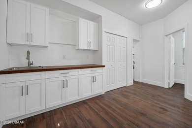 Discover a landmark commercial opportunity in Daytona Beach - photo 32