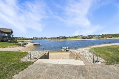 This one truly checks all the boxes! Newer construction, move-in - photo 39