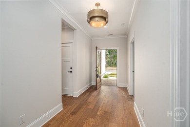 A perfect blend of elegance and simplicity, this thoughtfully - photo 5