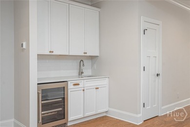 A perfect blend of elegance and simplicity, this thoughtfully - photo 9