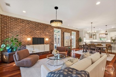 Ideally situated on the corner of Montgomery and Alice Streets - photo 8