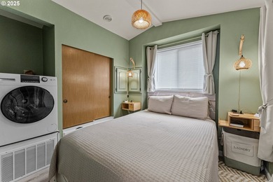 Income Producing Vacation Rental, REMODELED with Class and Style - photo 20