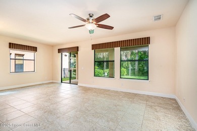Welcome to this beautifully maintained 3-bdrm, 2-bath home in - photo 3
