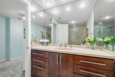 Highly Desirable & Rarely Available WEST CORNER - 11th Floor 01 - photo 26