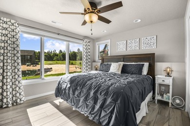 Move-in ready and fully furnished lake home on scenic Castaway - photo 27