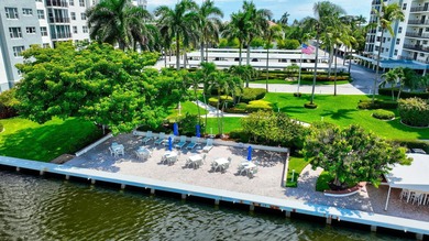 Highly Desirable & Rarely Available WEST CORNER - 11th Floor 01 - photo 40