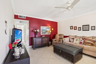 Corner, 2nd floor, walk up unit with a Balcony overlooking Water - photo 10