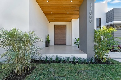 This custom, one-of-a-kind modern new construction home - photo 6