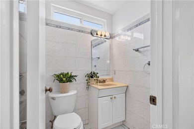 Welcome to this two-story home on a quiet Garden Grove - photo 8