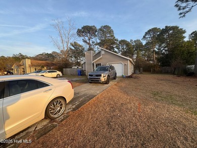 Gorgeous home! In walking distance to the Newport Dog Park - photo 3