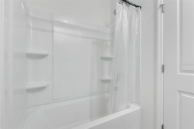 Short Sale. All offers subject to bank approval. This is a - photo 24