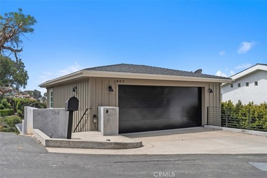 Enjoy sweeping ocean views from this 4-bedroom, 3.5-bathroom - photo 3