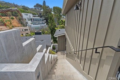 Enjoy sweeping ocean views from this 4-bedroom, 3.5-bathroom - photo 4