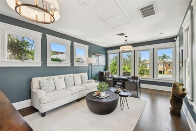 This beautifully restored Hyde Park home blends vintage charm - photo 42