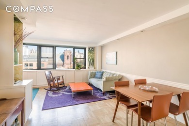 Welcome home to this bright and beautiful Alcove Studio - photo 3