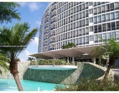 Nice, fully furnished unit with bay view. Great amenities. King