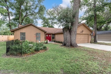 Lake Home For Sale in Orange Park, Florida